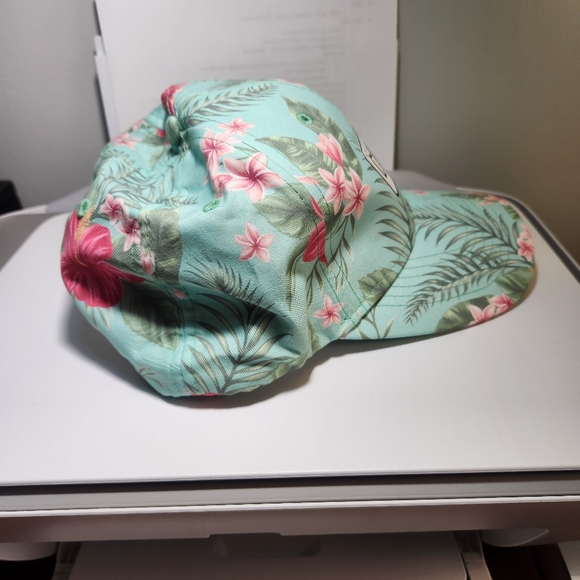 Cayman Islands Hat - Picture 4 of 6